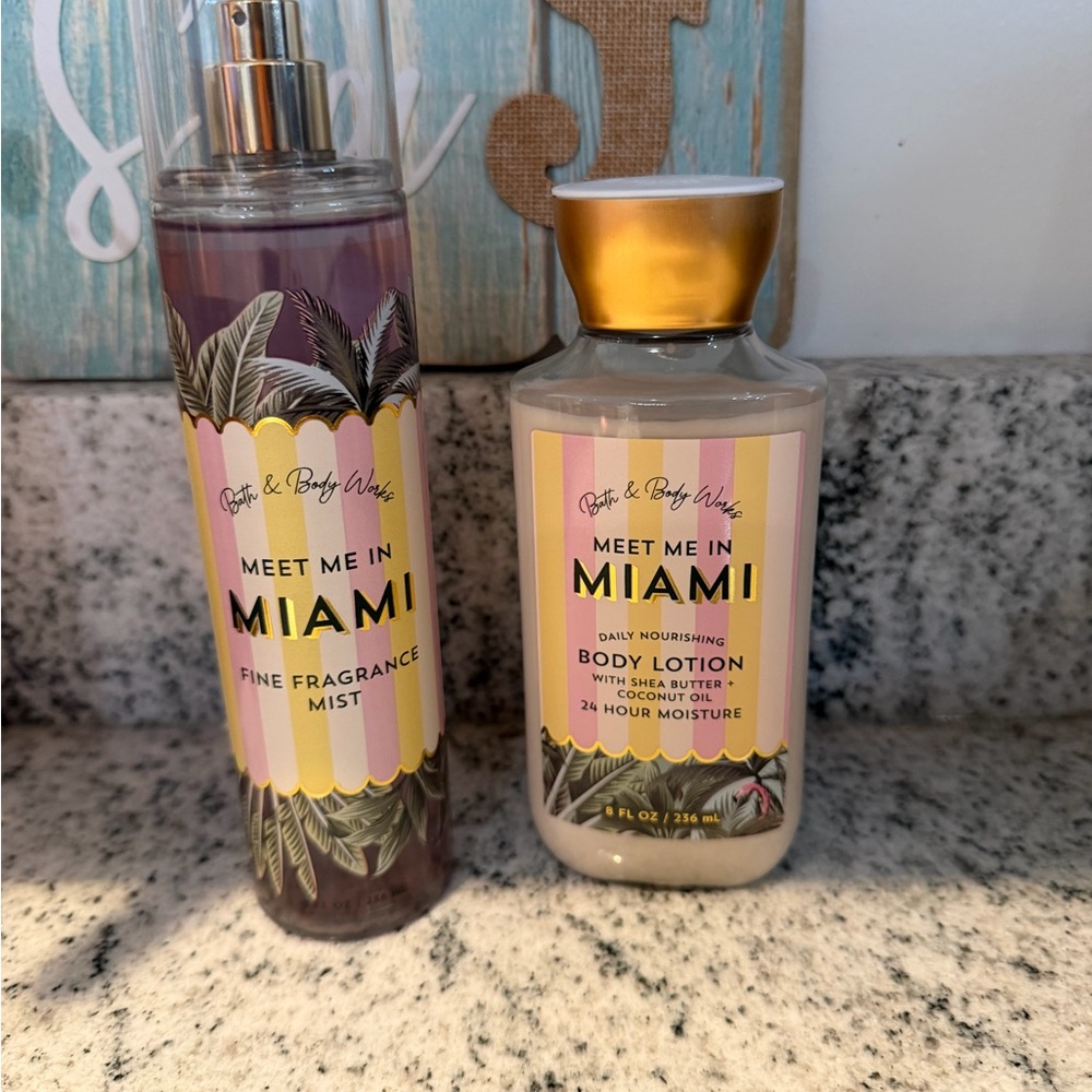 Bath & Body Works Meet Me in Miami Mist & Lotion - Pink, Gold